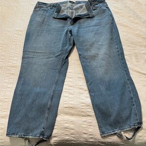 Abercrombie & Fitch Classic Denim Boyfriend Jeans